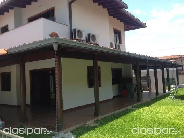 VENDO HERMOSA CASA EN BARRIO CERRADO EN LUQUE — foto 3