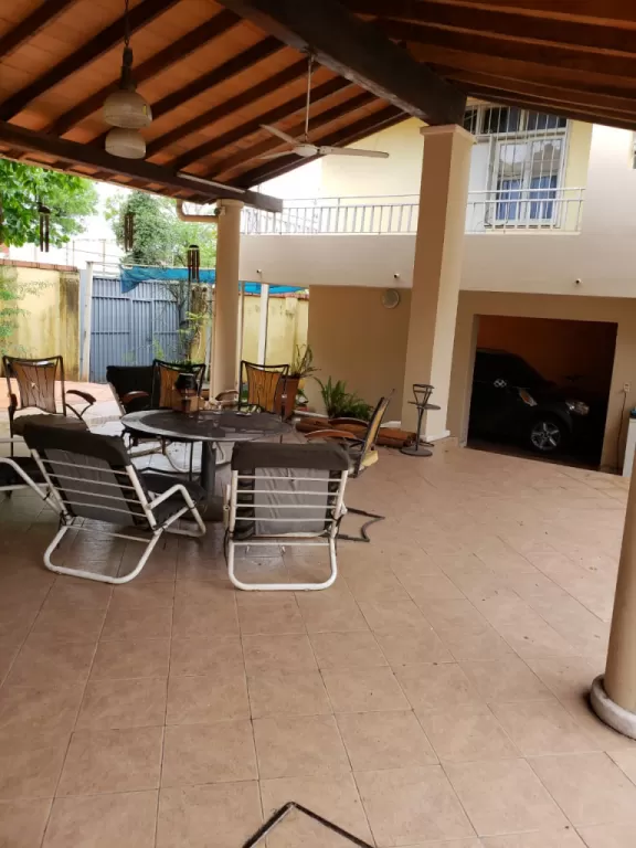 VENDO CASA EN SAJONIA — foto 2