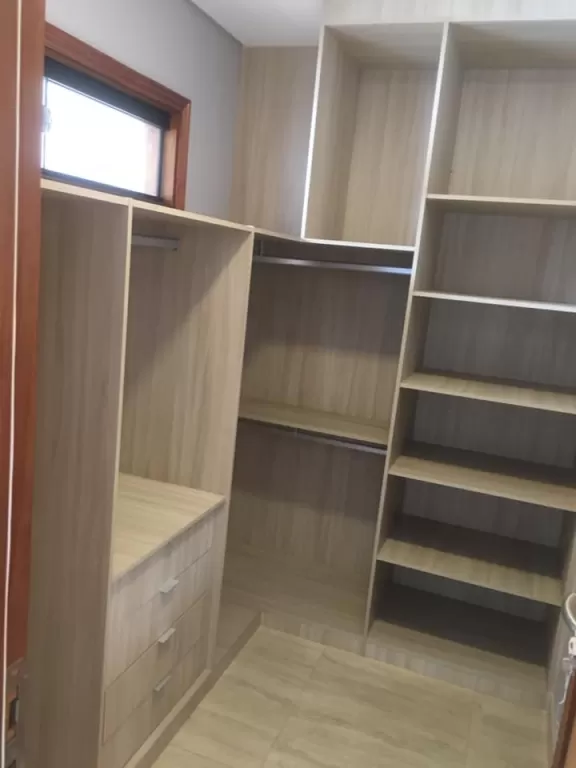 VENDO TRES DUPLEX A ESTRENAR EN BARRIO HERRERA — foto 2
