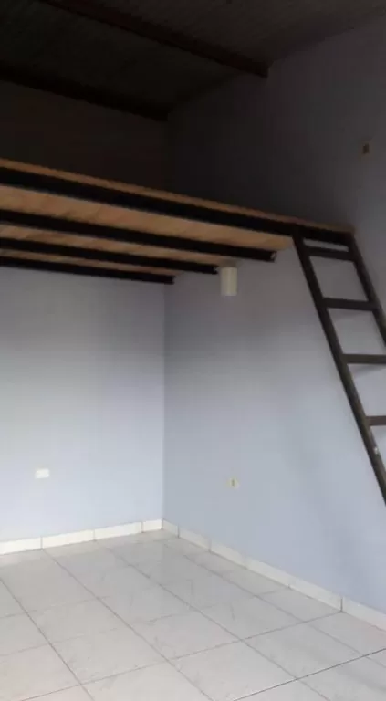 ALQUILO EXCELENTE DEPARTAMENTO MONOAMBIENTE VALLE PUCU AREGUA — foto 3