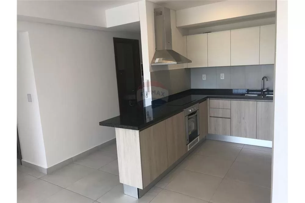 VENDO DEPARTAMENTO EN CHATEAU TOWER — foto 2