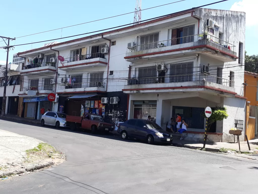 VENDO EDIFICIO ZONA ASUNCION — foto 2