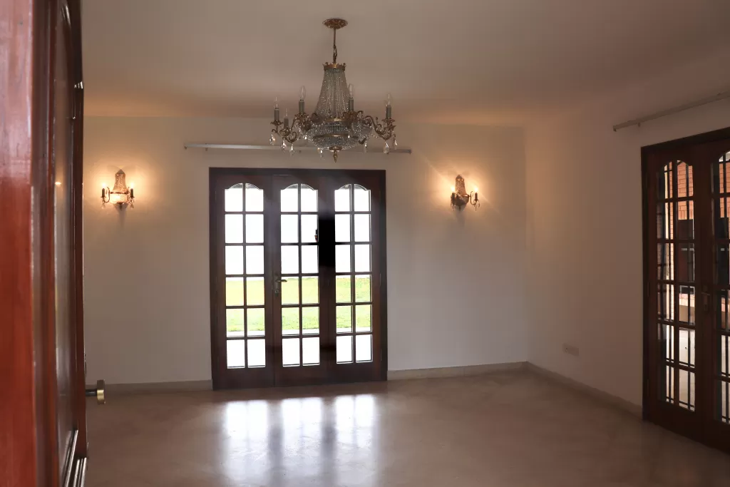 ALQUILO EXCLUSIVA CASA EN LOS LAURELES — foto 2