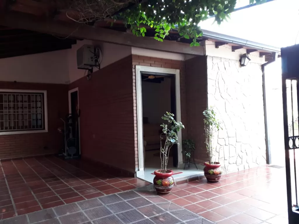 VENDO CASA EN ÑEMBY — foto 2