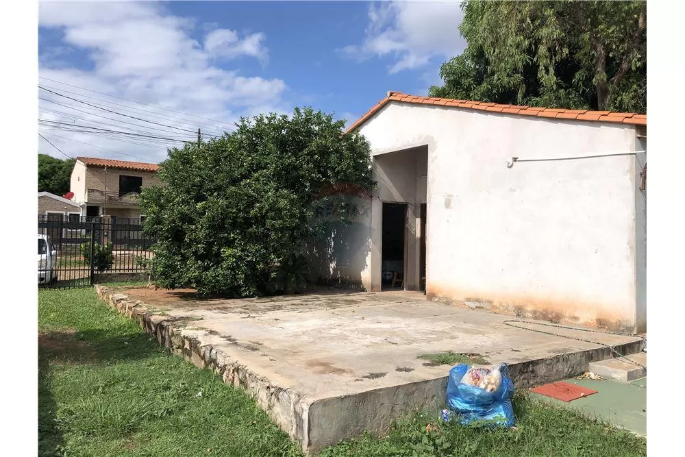 Vendo Chalet en San Lorenzo Villa Industrial — foto 2