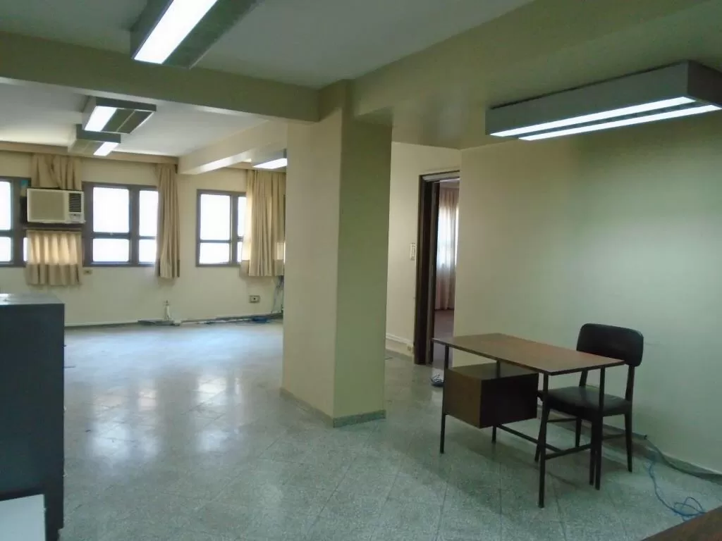 Se alquila oficina en el centro — foto 2