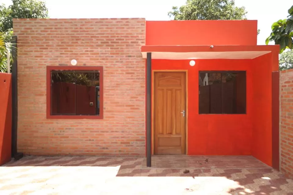 VENDO CASA TIPO CHALET A ESTRENAR BARRIO BARCEQUILLO, Zona Avelino Martinez, super Kingo — foto 2