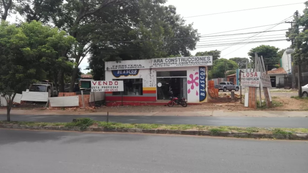 VENDO PROPIEDAD COMERCIAL EN ESQUINA VILLA ELISA CENTRO — foto 2
