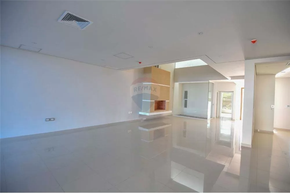ALQUILO RESIDENCIA A ESTRENAR ATRAS DEL CIT — foto 2
