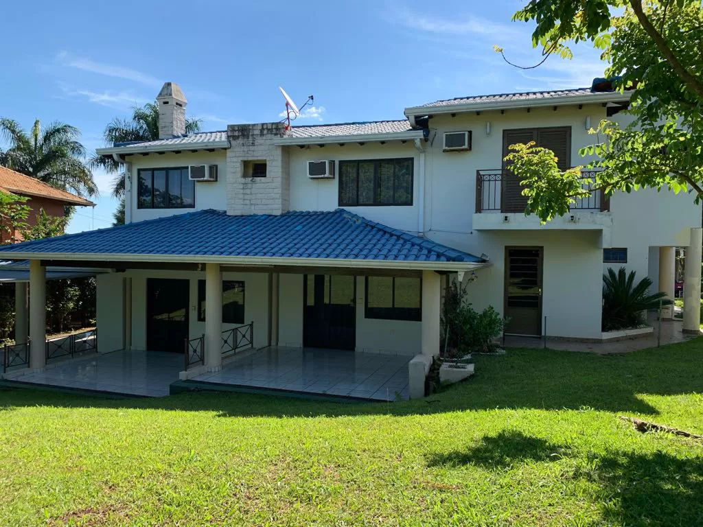 Vendo hermosa residencia en el Paraná Country Club — foto 2