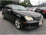 VENDO MERCEDES BENZ C230 - NAFTERO V6 - AAÑO 2006 - IMPECABLE ESTADO - TR CON AUGUSTO