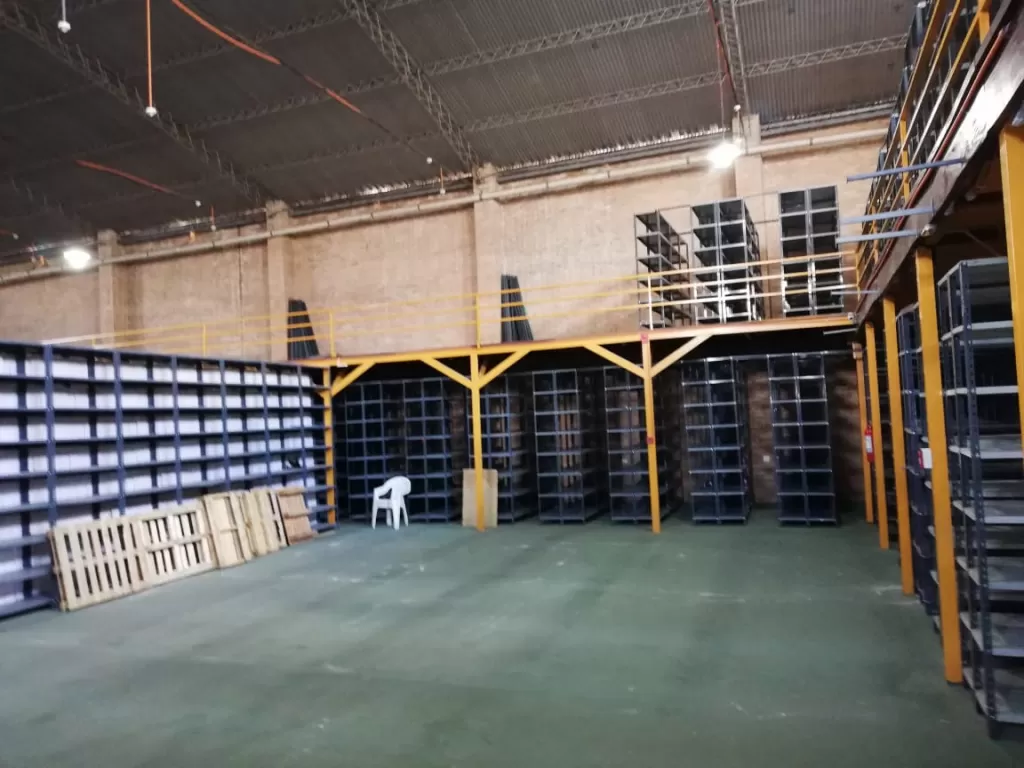 DEPOSITO DE 1ER NIVEL EN ASUNCION - CON OFICINAS — foto 3