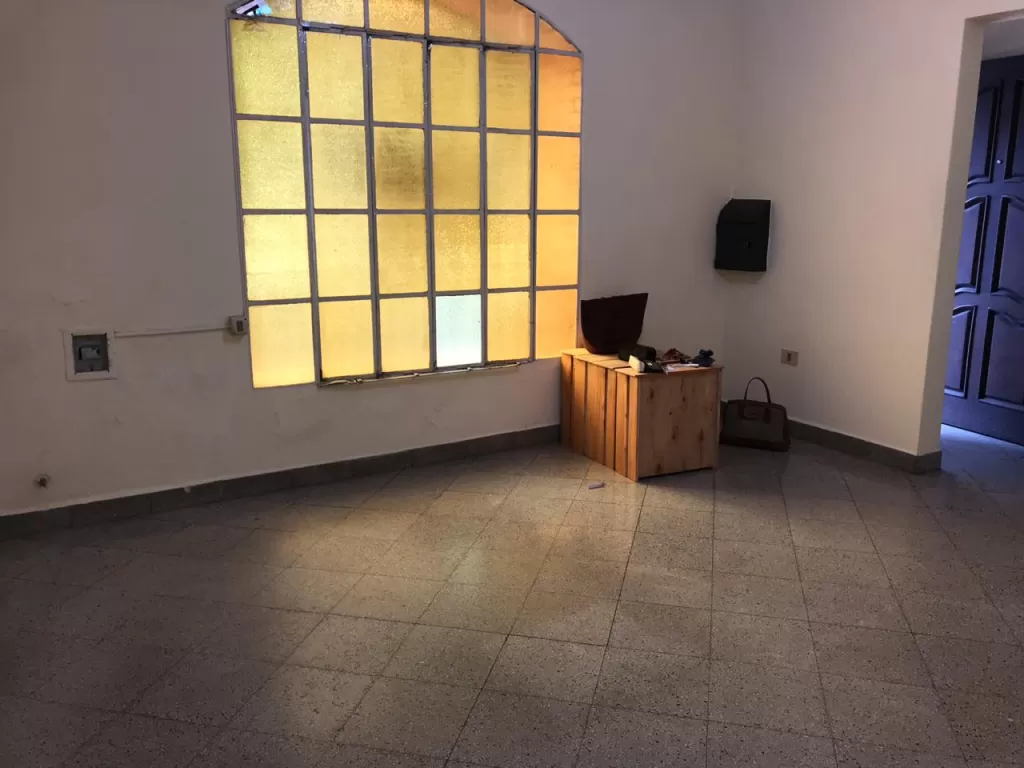 ALQUILO CASA PVIVIENDA U OFICINA SOBRE PARAGUARÍ ENTRE TTE FARIÑA Y MANUEL RODRIGUEZ — foto 2