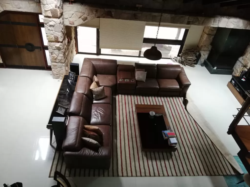 VENDO IMPONENTE RESIDENCIA EN EL PARANA COUNTRY CLUB.- — foto 3