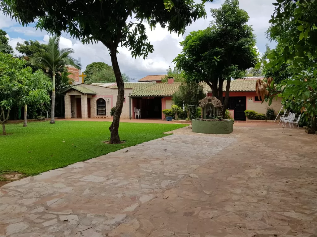 VENDO HERMOSA CASA QUINTA CON CAPILLA — foto 2