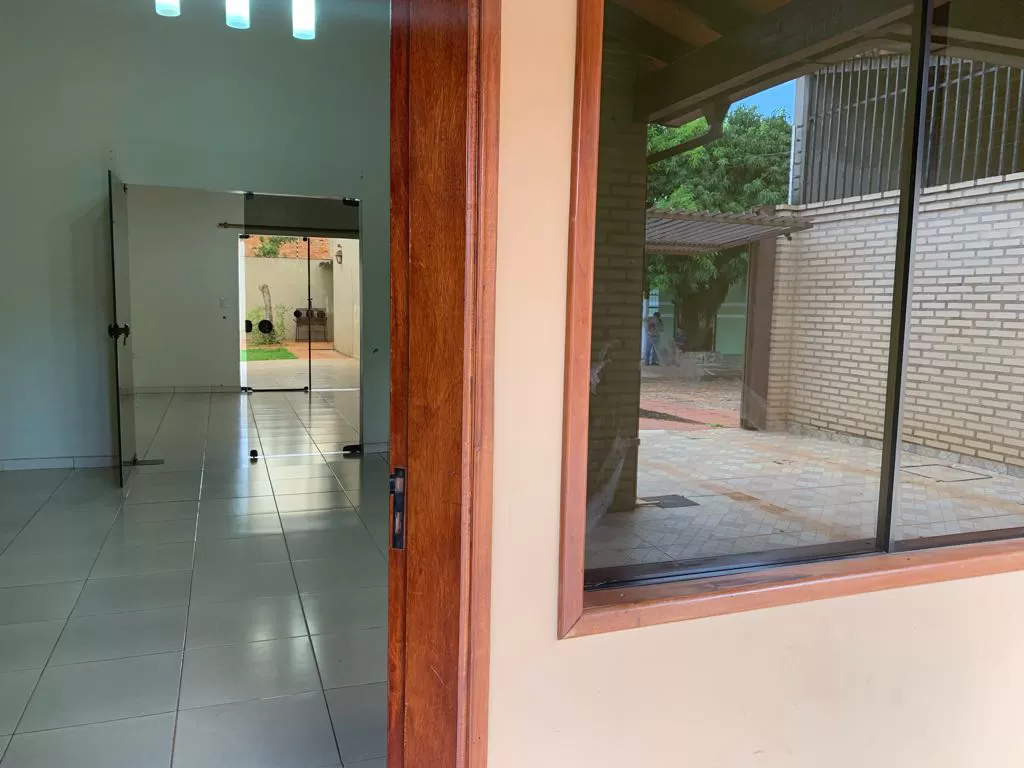 Vendo Cambio o doy como parte de pago por casa en Asuncion — foto 2