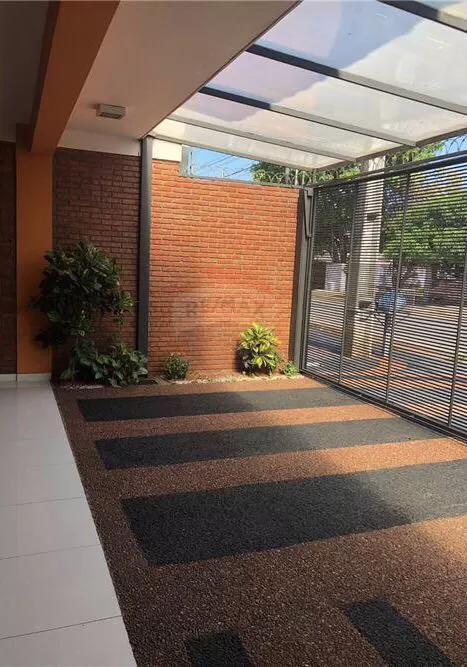 VENDO HERMOSO DUPLEX EN FDO ZONA SUR — foto 2