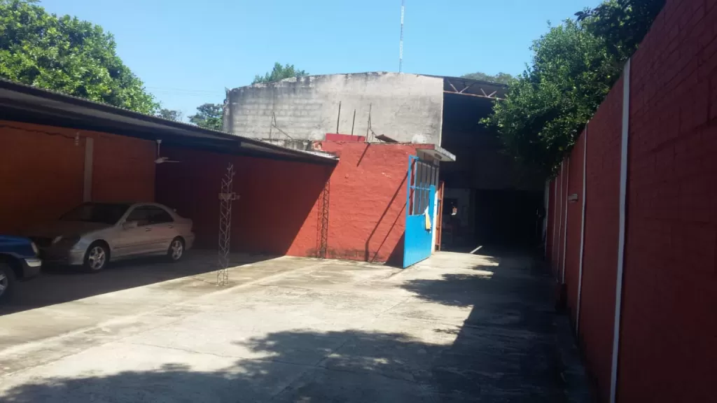 LOCAL COMERCIAL ESPECIAL PARA BANCOS, FINANCIERAS, COOPERATIVAS, TALLERES, ETC. — foto 3