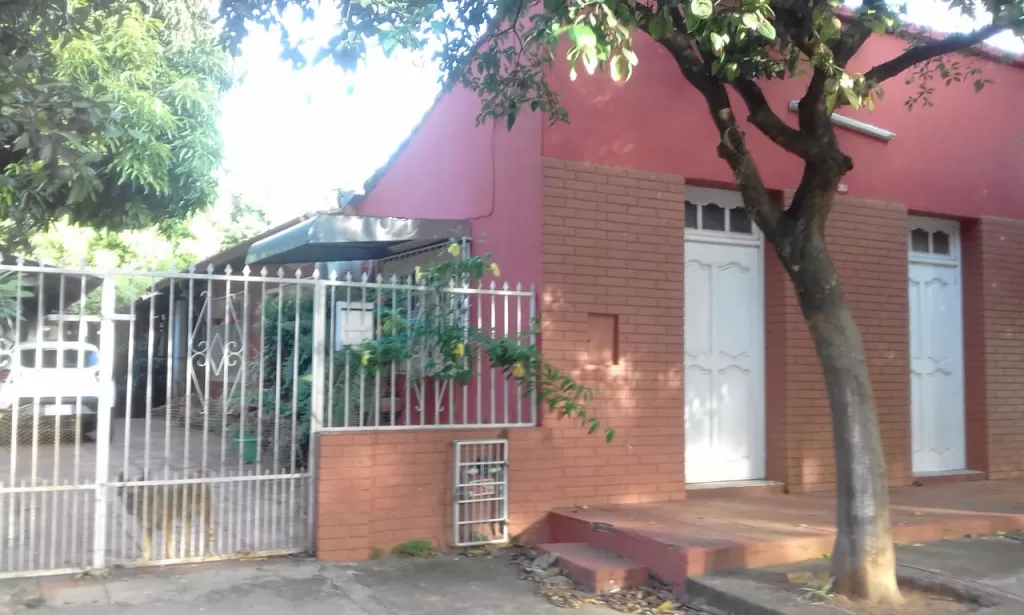 Vendo Casa en Luque..4to Barrio — foto 2