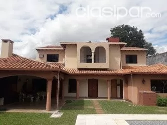 ALQUILER DE RESIDENCIA EN BARRIO JARA — foto 2