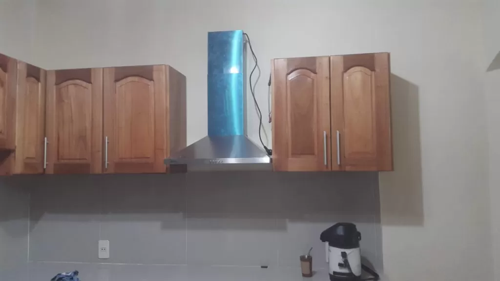 REMATO CASA A UNA CUADRA DE LA RUTA 2 Y DEL SHOPING SAN LORENZO - NEGOCIABLE — foto 2