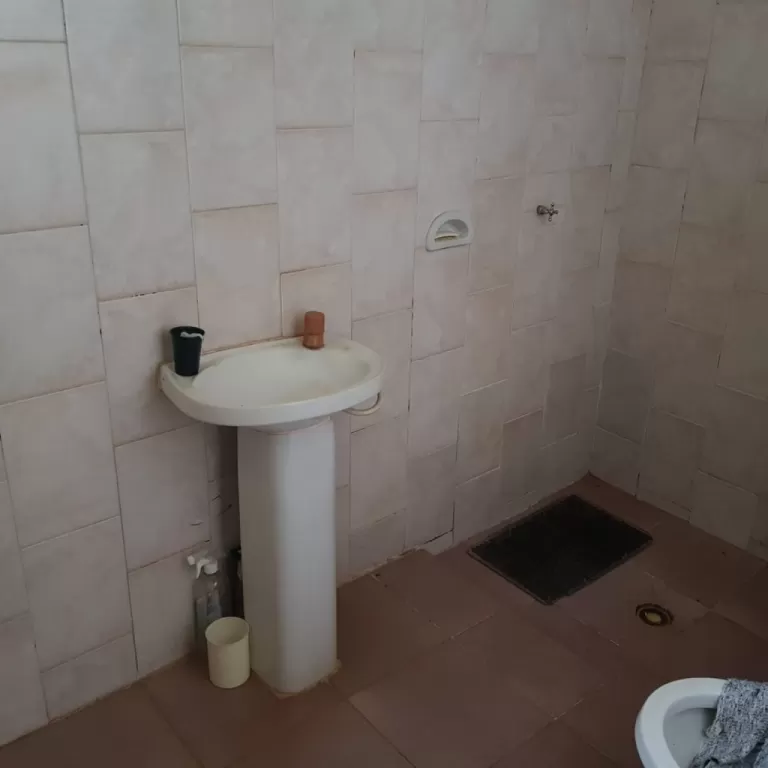 Alquilo Casa en Guarambaré — foto 3