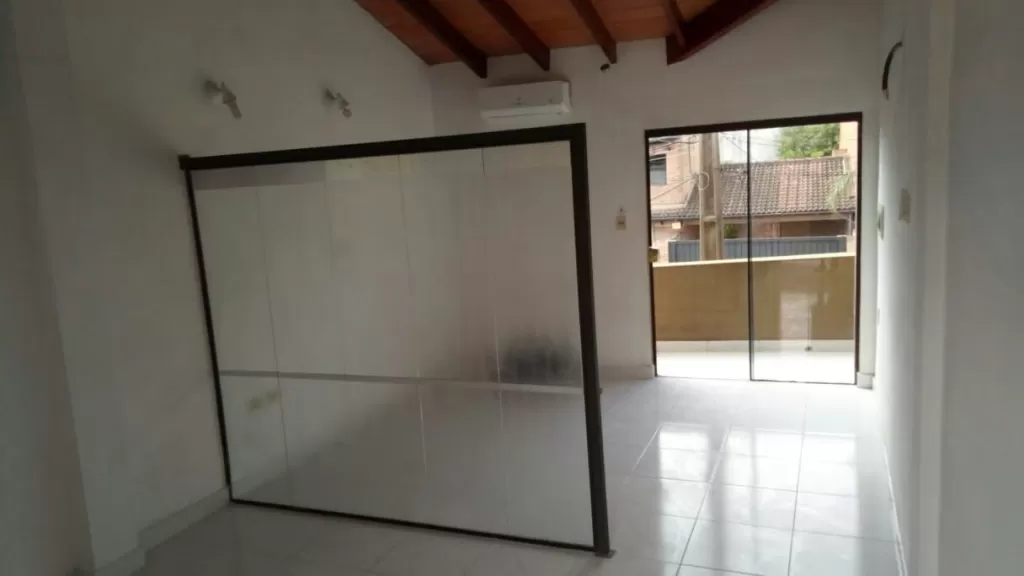 ESPECIAL PARA ESTUDIANTES UCA — foto 2