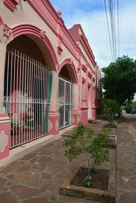 Vendo hermosa Casa en San Pedro del Parana — foto 2