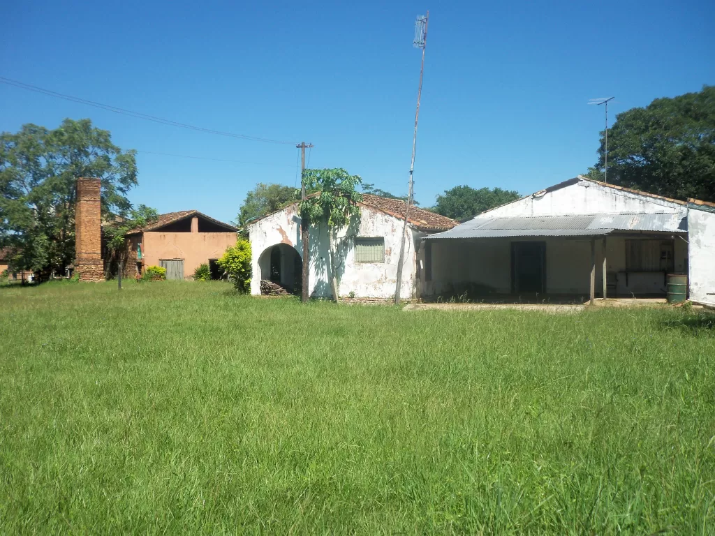 VENDO COMPLEJO DE 37 HAS AGRÍCOLAS EN ARROYOS Y ESTEROS, PARA ENGORDE INTENSIVO — foto 2