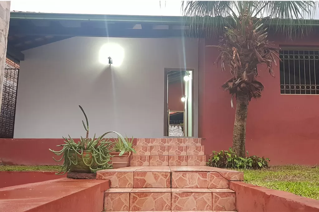 CASA EN VENTA, BARRIO SANTA ROSA LAMBARE — foto 2
