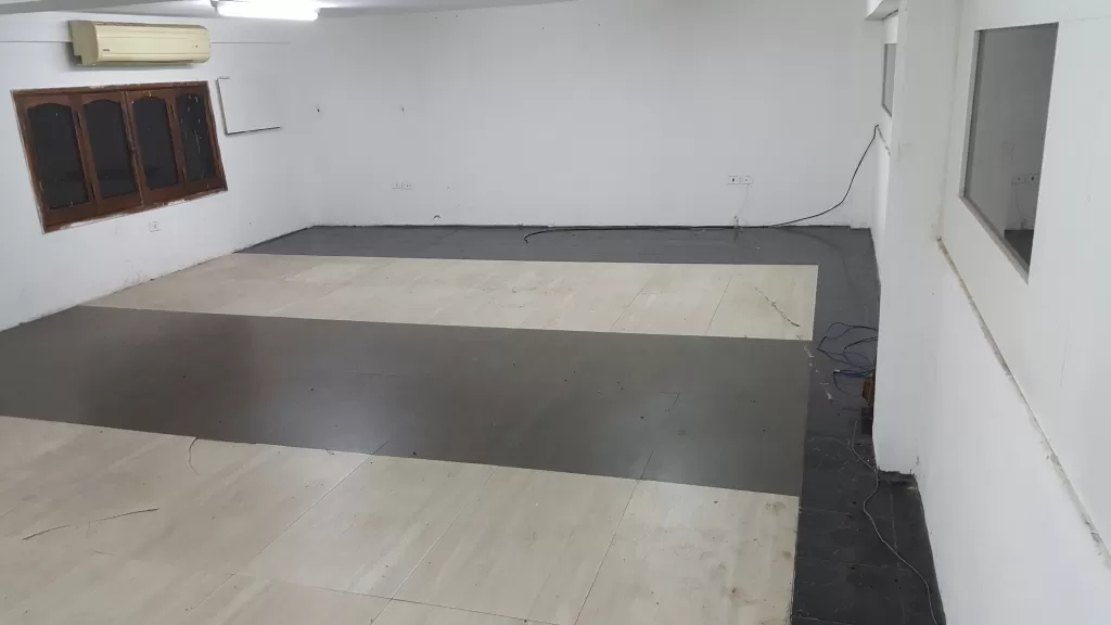 ALQUILO DEPOSITO 400m2 con Oficina Zona Centro Mercado 4 — foto 3