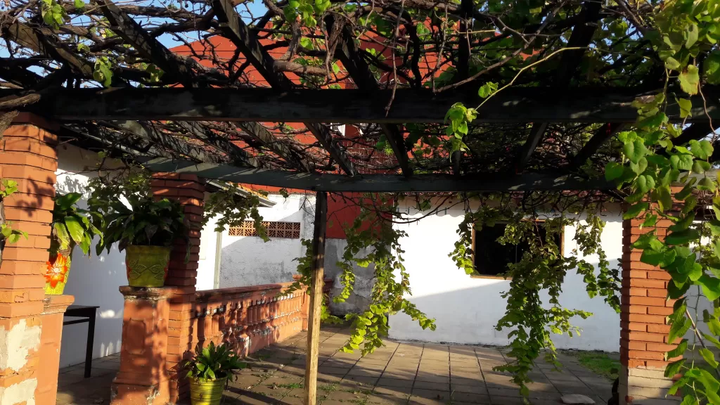 VENDO CASA EN BO. STA ROSA 2, LAMBARE — foto 2