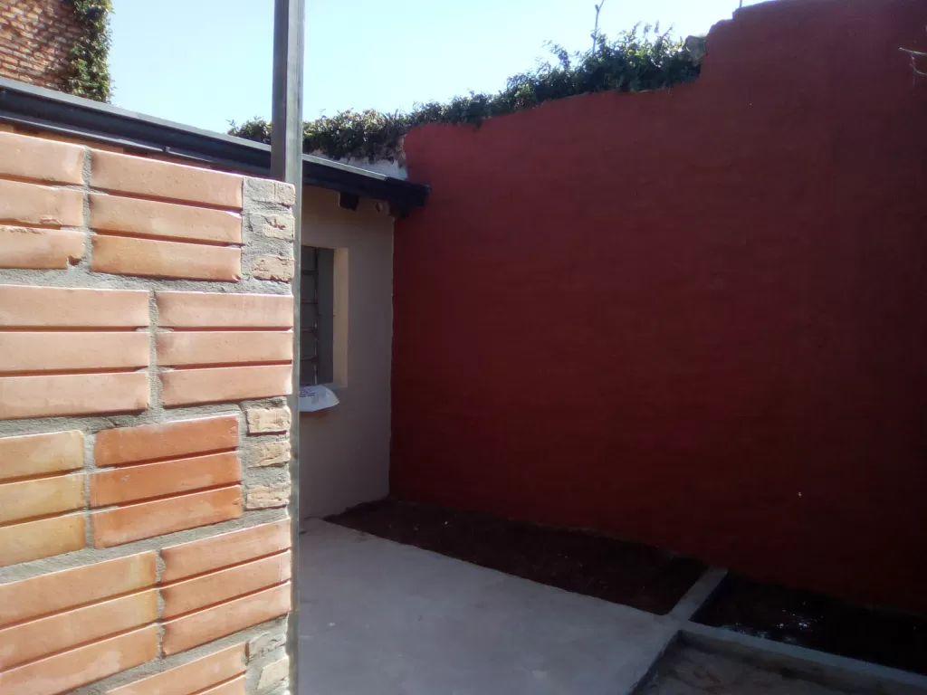 ALQUILO HERMOSO DEPARTAMENTO en BARRIO TEMBETARY, a 1 cuadra de UNIVERSIDAD SAN CARLOS. — foto 2