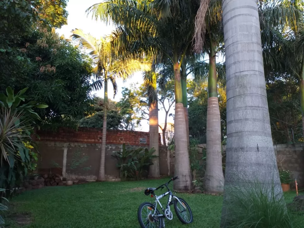 HERMOSA CASA NUEVA ESTILO MINIMALISTA Bº SAN ROQUE ENCARNACION — foto 2