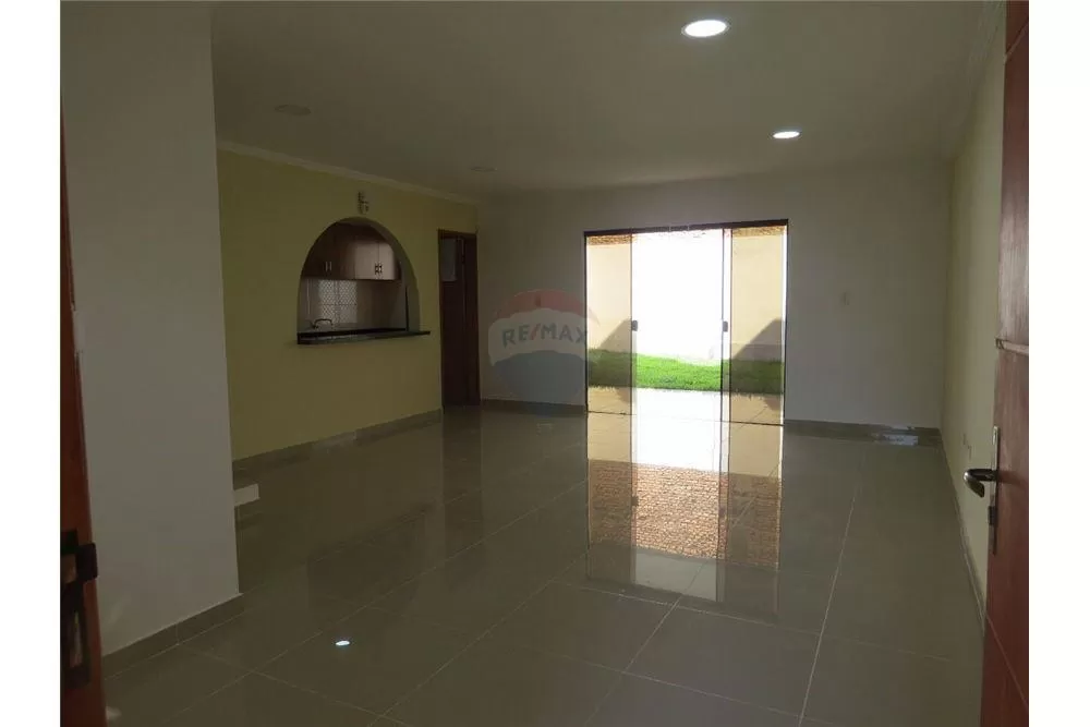 VENDO HERMOSO DUPLEX EN VISTA ALEGRE — foto 2