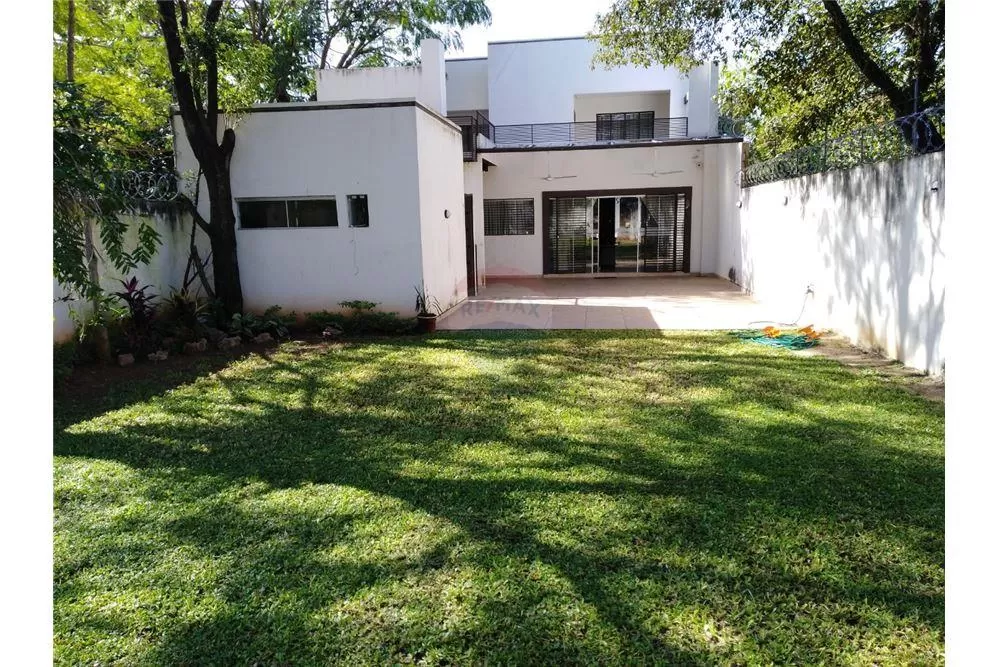 VENDO HERMOSA CASA en zona UNIVERSIDAD CATÓLICA CAMPUS — foto 2