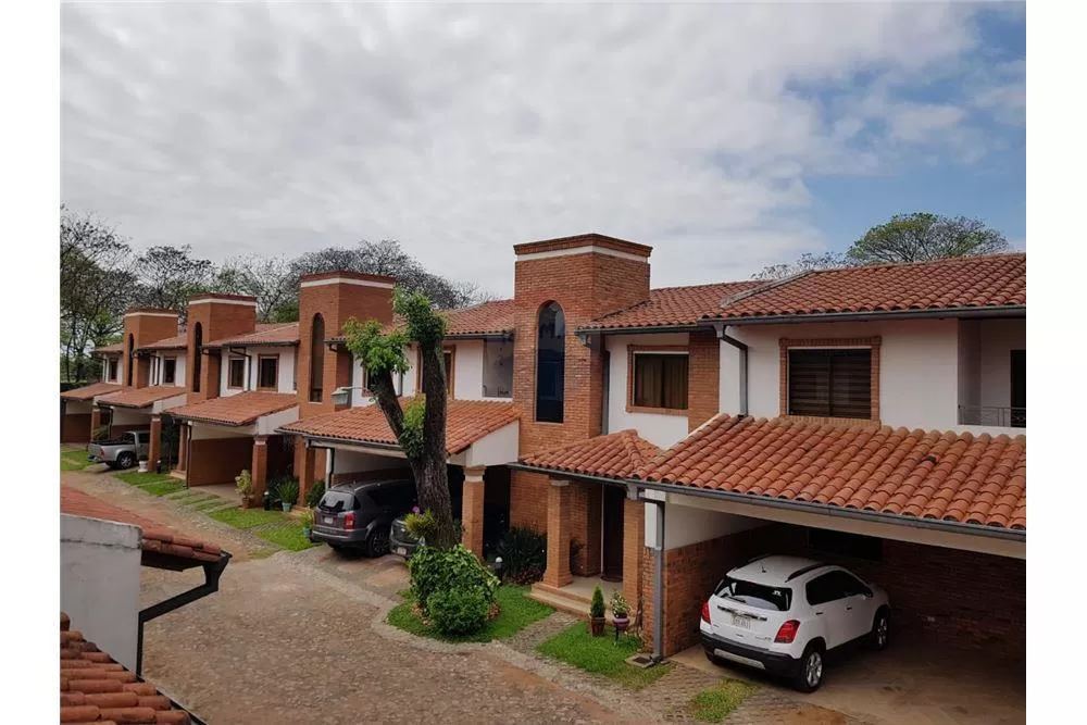 VENDO DUPLEX EN CONDOMINIO BRISAS DEL SUR - FERNANDO DE LA MORA — foto 3