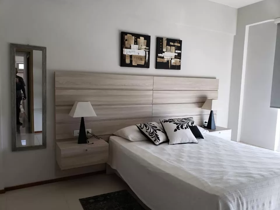alquiler edificio The One — foto 2