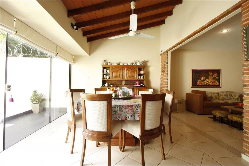 Venta de Hermoso Duplex Barrio Seminario — foto 2