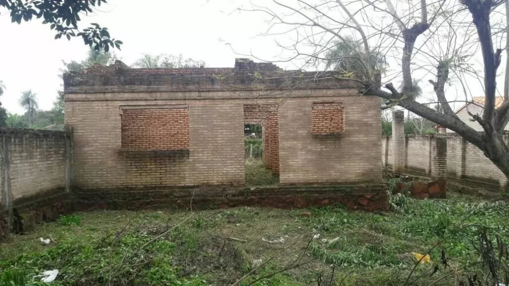 Vendo terreno con casa a terminar en CAPIATA — foto 3