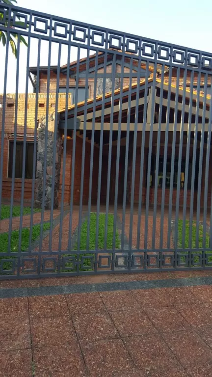ATENCIÓN VILLA ELISA CENTRO Vendo Residencia prácticamente a estrenar zona Complejo Salv — foto 2