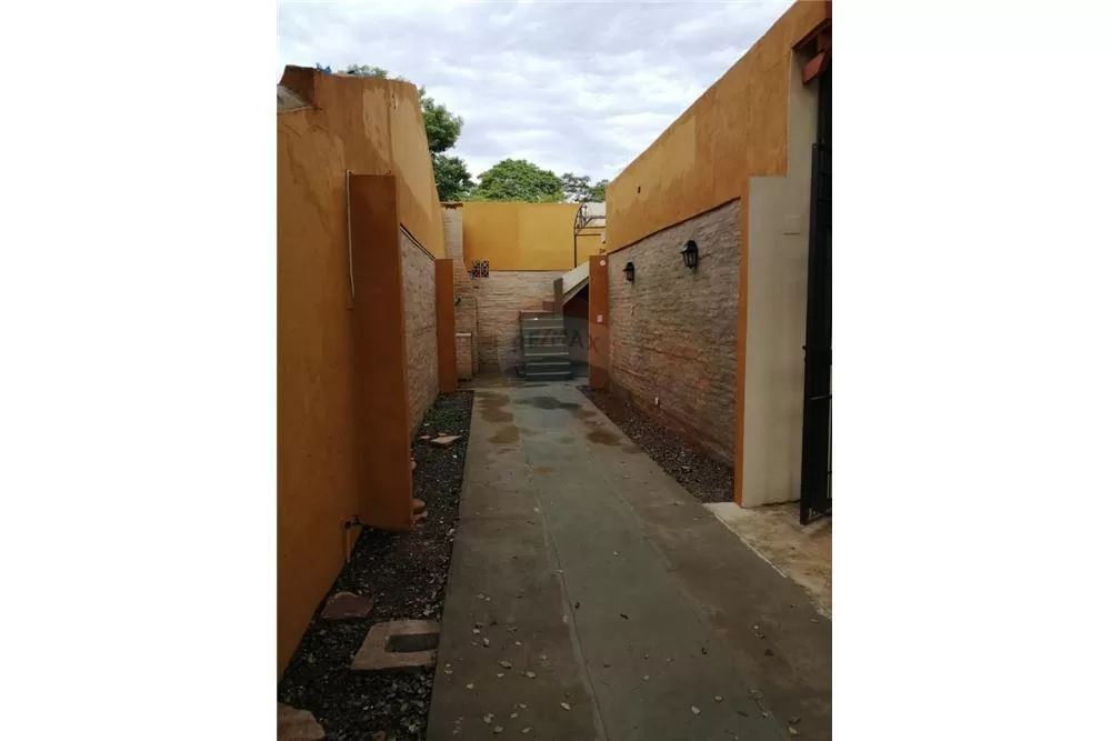ALQUILO CASA ECONOMICA DE 2 HAB. EN ASUNCION - BARRIO HERRERA — foto 2