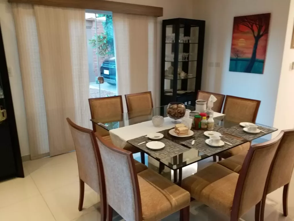 HERMOSA CASA EN BARRIO CERRADO VILLA DEL PARQUE II - SAN LORENZO - DETRAS DE PINEDO — foto 2