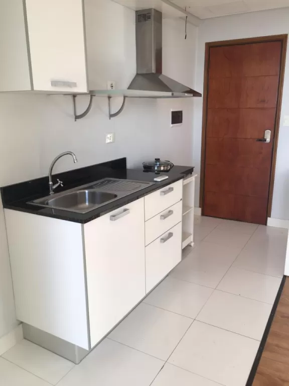 COQUETO MONOAMBIENTE ZONA UCA DEPARTAMENTO EN EDIFICIO LA ESPERANZA — foto 3
