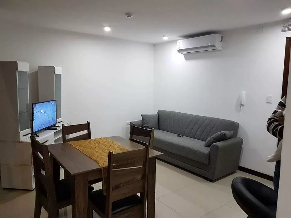 Vendo departamento 1 dormitorio con cochera — foto 2