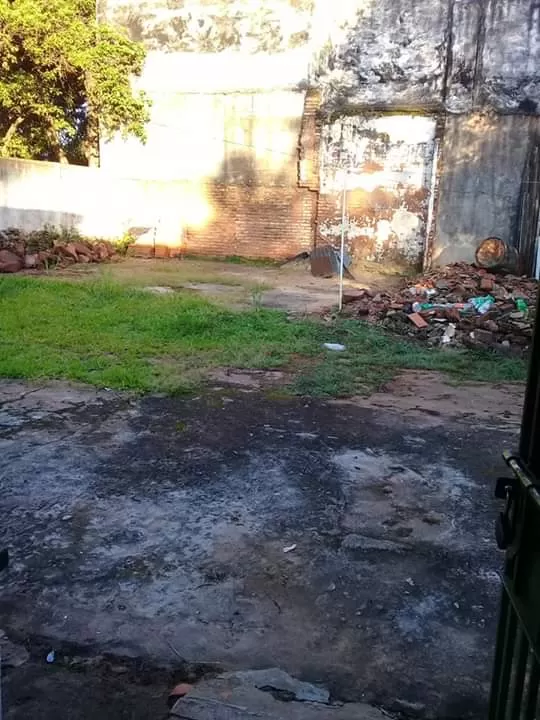 CASA DE 3 DORMITORIOS EN BARRIO LUCERITO — foto 2