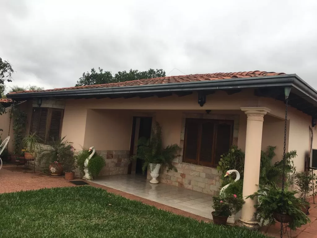 Vendo Casa en la Ciudad de Limpio — foto 2