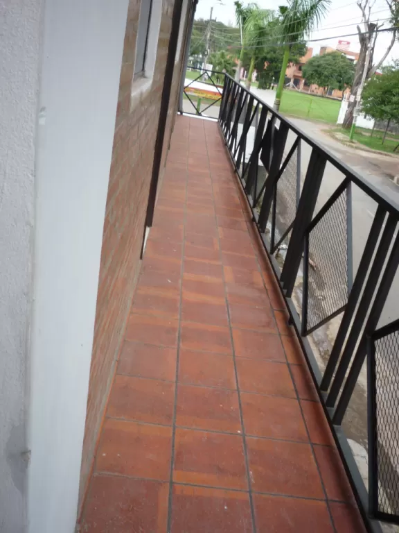 ALQUILO PIEZAS CON BAÑO PRIVADO DETRÁS DEL SHOPPING LA RURAL, MARIANO ROQUE ALONSO — foto 3