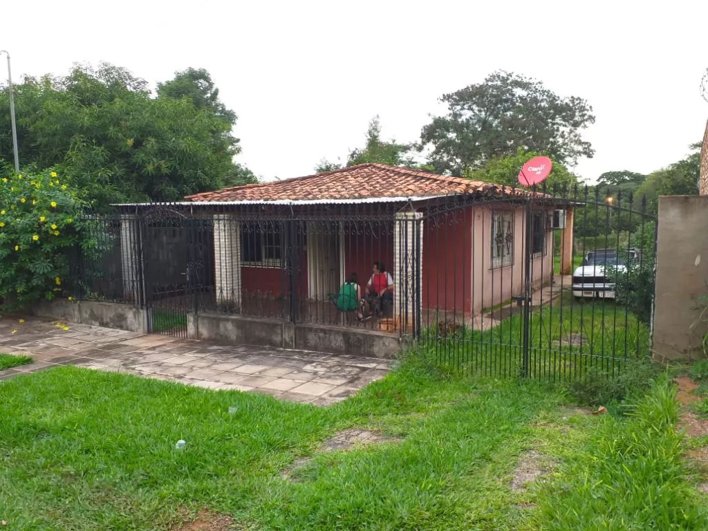Vendo!! Vendo casa, zona Villa Elisa!! Excelente ubicación. — foto 3