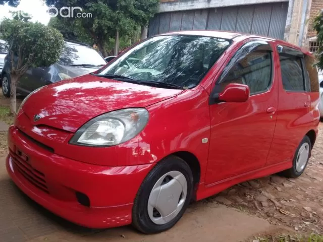 Toyota Funcargo 2001 — foto 5